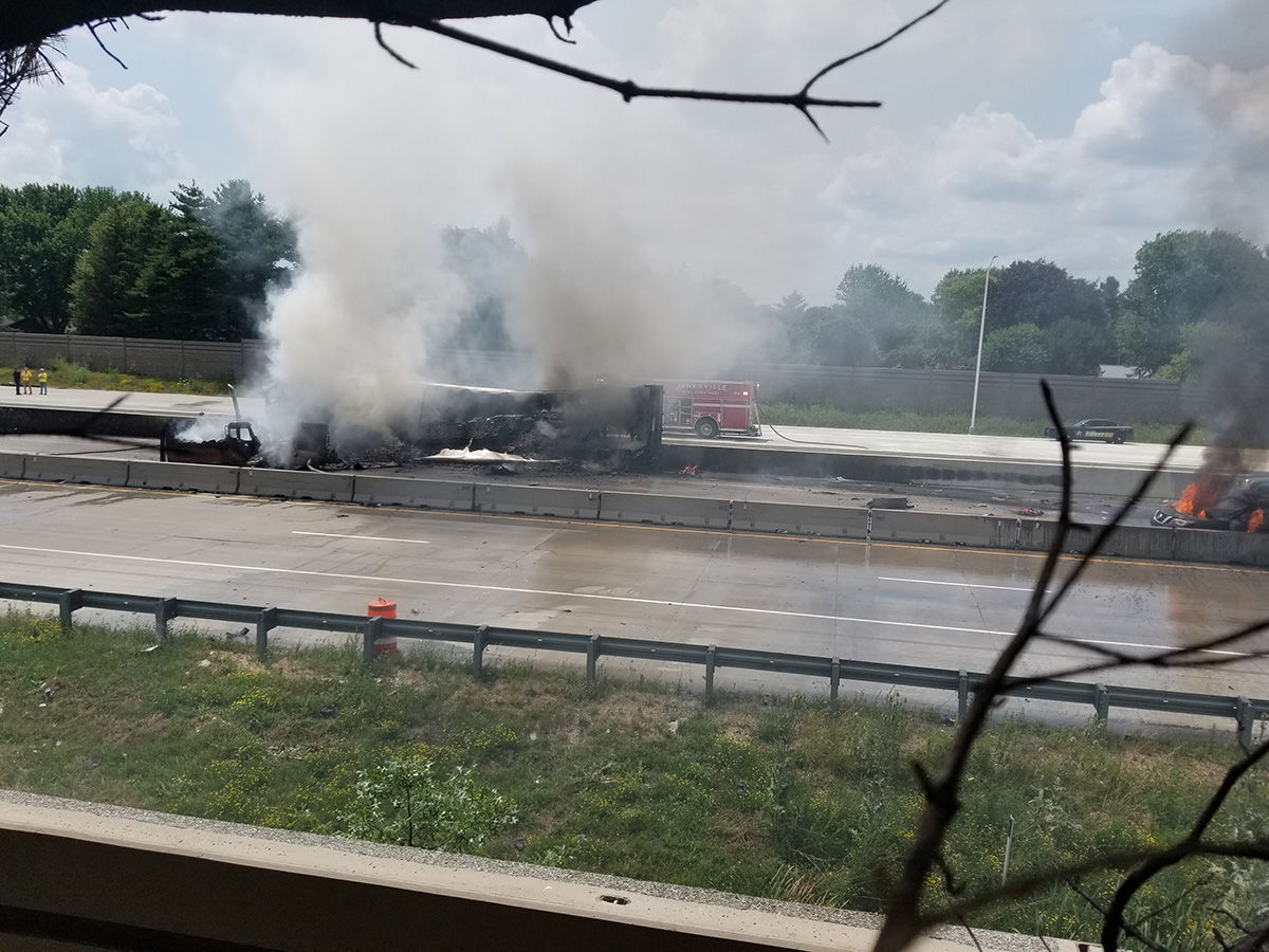 JVG_210707_FIRE02